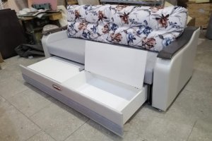 Диван прямой Лидер с мягкими подушками - Мебельная фабрика «МИКС»
