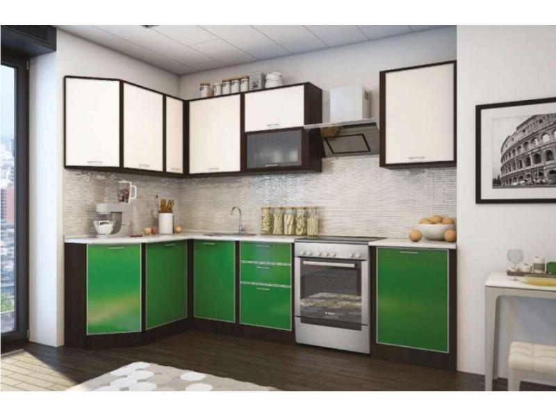 Угловая кухня в зеленом цвете 