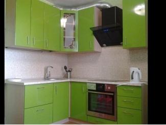 Зеленая угловая кухня - Мебельная фабрика «Красная Мебель»