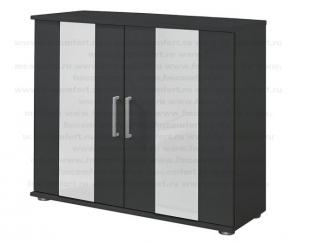 Черно-белый комод с распашными дверьми  - Мебельная фабрика «Комфорт»