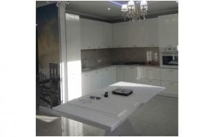 Белая угловая кухня глянец - Мебельная фабрика «Проспект мебели»