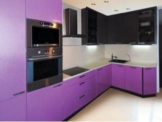 Угловой кухонный гарнитур Фиолет матовая ПВХ - Мебельная фабрика «Вся Мебель»