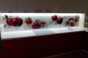 Фартук кухонный стеклянный 006 - Оптовый поставщик комплектующих «Премиум Стекло»