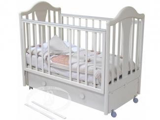 Светлая детская кровать Карина С 555  - Мебельная фабрика «Красная звезда»