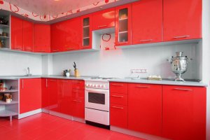 Угловая красная кухня - Мебельная фабрика «Барокко Плюс»
