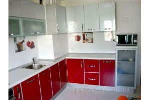 Красно-белая угловая кухня - Мебельная фабрика «Евроскол»