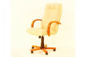 Кресло офисное Атлант дерево - Мебельная фабрика «СОМ»