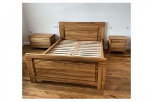 Кровать с тумбами массив - Мебельная фабрика «Массив»