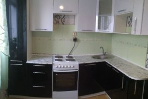 Кухня угловая черно-белая - Мебельная фабрика «RiN Мебель»