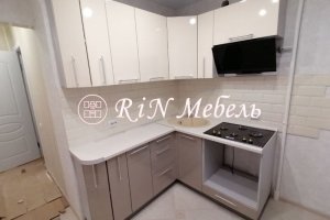 Кухня светлая угловая - Мебельная фабрика «RiN Мебель»