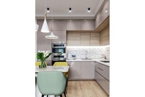 Кухня двухуровневая светлая - Мебельная фабрика «Д’ФаРД»