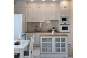 Кухня Неоклассика белая - Мебельная фабрика «Кухни в Дом»