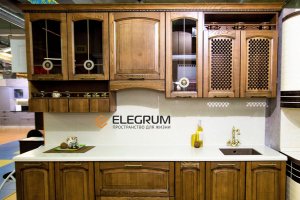 Кухня прямая Массив Ясень - Мебельная фабрика «ELEGRUM»