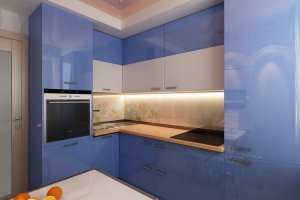 Кухня синяя современная 05 - Мебельная фабрика «Гранд Мебель 97»