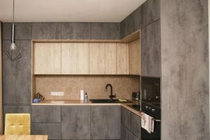 Кухня в стиле Лофт трехуровневая - Мебельная фабрика «Кухни Грин»