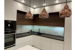 Кухонный гарнитур светлый угловой - Мебельная фабрика «GradeMebel»
