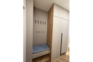 Прихожая с фасадами из пластика - Мебельная фабрика «Kuga Home»