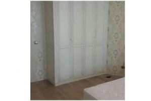 Шкаф распашной белый классический - Мебельная фабрика «ESTET INTERIORS»