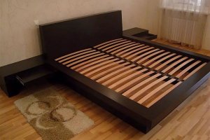 Спальная ортопедическая кровать с ламелями - Мебельная фабрика «Мебелина»