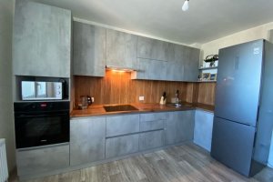 Стильная кухня бетон