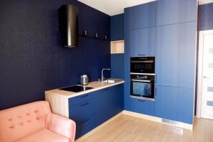 Стильная синяя кухня - Мебельная фабрика «ELEGRUM»