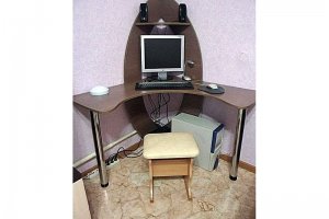 Стол компьютерный - Мебельная фабрика «Арт-мебель»
