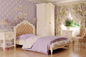 Светлая спальня с односпальной кроватью - Мебельная фабрика «Kreind»
