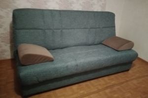 Темный прямой диван - Мебельная фабрика «Мебельная Мануфактура24»
