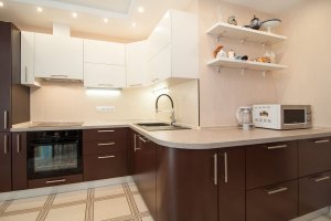 Угловая кухня с полками - Мебельная фабрика «SaEn»