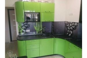 Угловая зеленая кухня - Мебельная фабрика «IDEA»