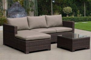 Угловой диван из 2 элементов коричневый со столиком - Мебельная фабрика «Афина-Мебель»