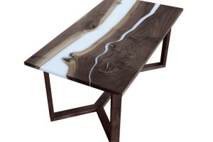 Журнальный стол из массива американского ореха - Мебельная фабрика «ДревоДизайн»
